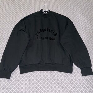 ESSENTIALS FEAR OF GOD LONG SLEEVE SWEATER